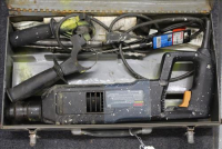 Sale Image for Large Public Auction