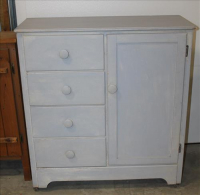 Sale Image for Large Public Auction