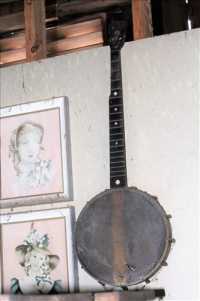 Sale Image for Large Public Auction