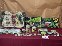 Sale Image for Souvenir And Gift Shop Merchandise