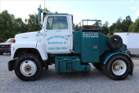 Sale Image for Dennis Trailers Inc. Liquidation Auction