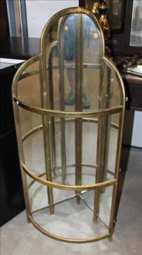 Sale Image for Large Public Auction