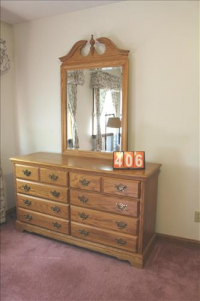 Sale Image for Online Estate Auction