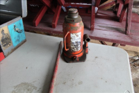 Sale Image for Large Estate Auction