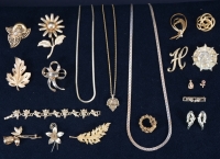 Sale Image for Multifaceted Estate Collections