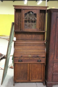 Sale Image for Super Antique Auction Online