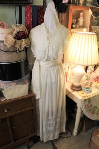 Sale Image for Marilyn's Antiques