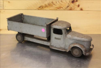 Sale Image for Large Public Auction