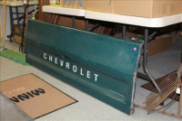 Sale Image for Large Public Auction