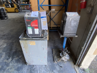 Sale Image for Viva-Liz, Inc. (Automotive Paints And Finishes, Supplies And Vehicles)