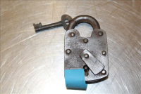 Sale Image for Large Public Auction