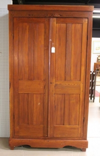 Sale Image for Super Antique Auction Online