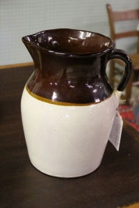 Sale Image for Super Antique Auction Online
