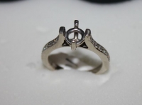 Sale Image for Christmas Jewelry Auction