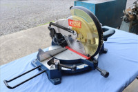 Sale Image for Large Public Auction