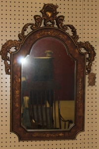 Sale Image for Super Antique Auction Online