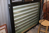 Sale Image for Large Public Auction