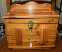 Sale Image for Large Public Auction