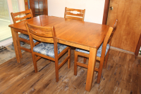 Sale Image for Large Public Auction - Real Estate &amp; Contents