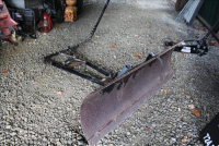 Sale Image for Large Public Auction