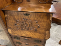 Sale Image for September Online Auction 2021