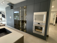 Sale Image for Beeck USA, LLC