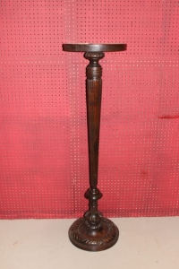 Sale Image for Super Antique Auction Online