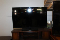 Sale Image for Large Public Auction