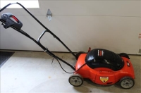 Sale Image for Large Public Auction