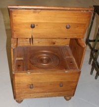 Sale Image for Super Antique Auction Online