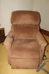 Sale Image for Real Estate & Contents