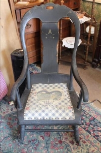 Sale Image for Marilyn's Antiques