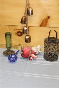 Sale Image for Large Public Auction