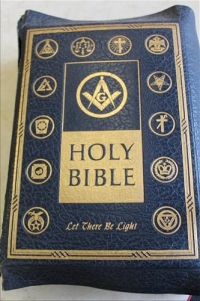 Sale Image for Large Public Auction