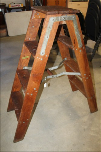 Sale Image for Large Public Auction