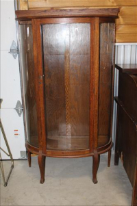 Sale Image for Large Public Auction