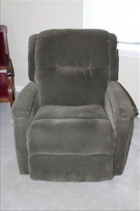 Sale Image for Absolute Real Estate & Contents Auction