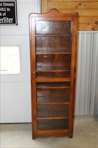 Sale Image for Large Public Auction