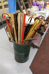 Sale Image for Large Public Auction