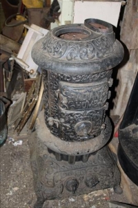 Sale Image for Large Public Auction