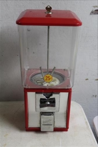 Sale Image for Large Public Auction