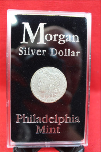 Sale Image for Large Estate Auction