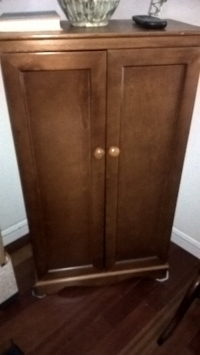 Sale Image for Beautifully Elegant