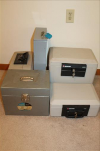 Sale Image for Real Estate & Contents