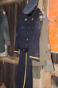 Sale Image for Large Public Auction