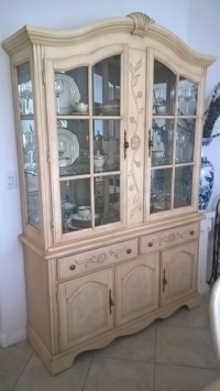 Sale Image for Beautifully Elegant Auction