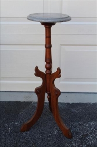 Sale Image for Large Public Auction