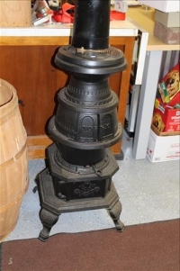 Sale Image for Large Public Auction