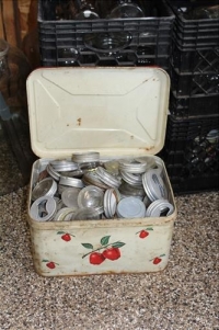 Sale Image for Large Public Auction