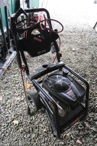 Sale Image for Large Public Auction